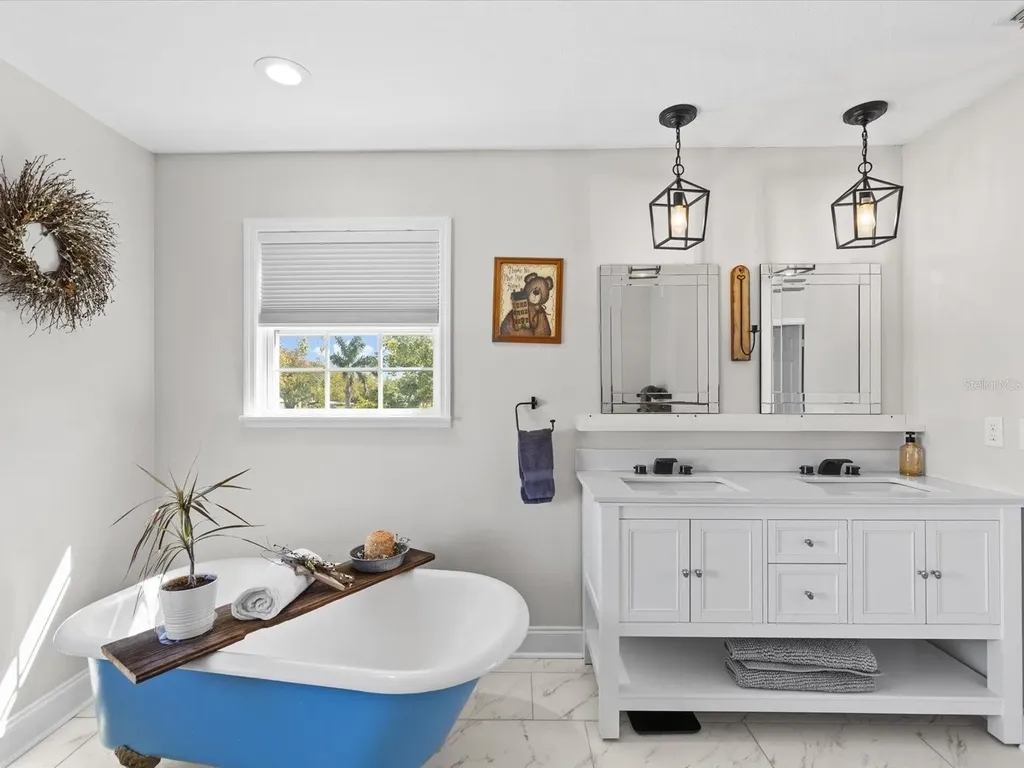 1414 Deirdre Drive Ruskin FL 33570