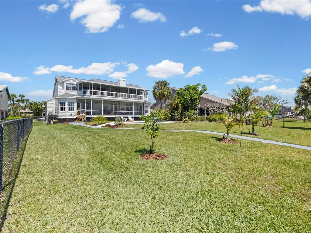1414 Deirdre Drive Ruskin FL 33570