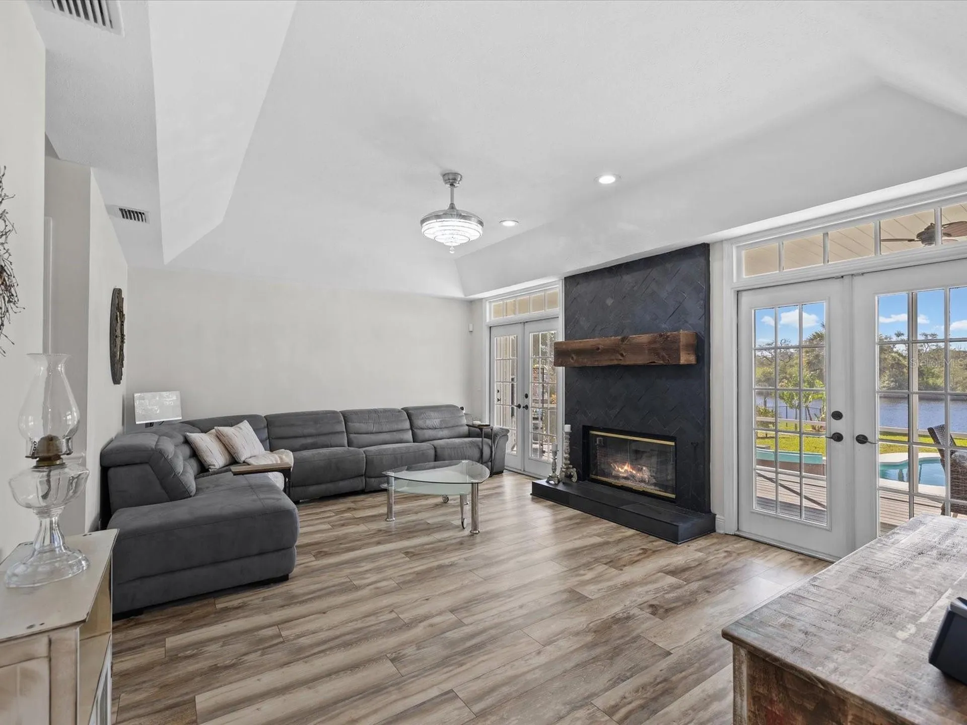 1414 Deirdre Drive Ruskin FL 33570