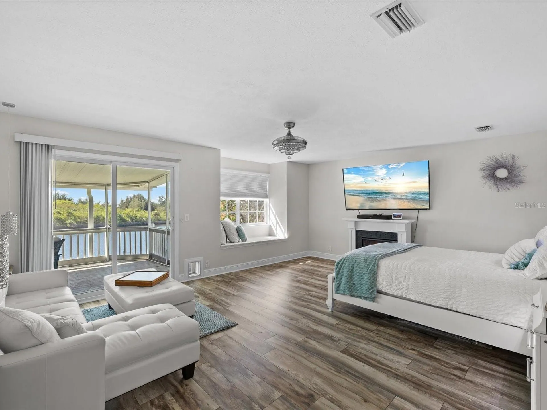 1414 Deirdre Drive Ruskin FL 33570