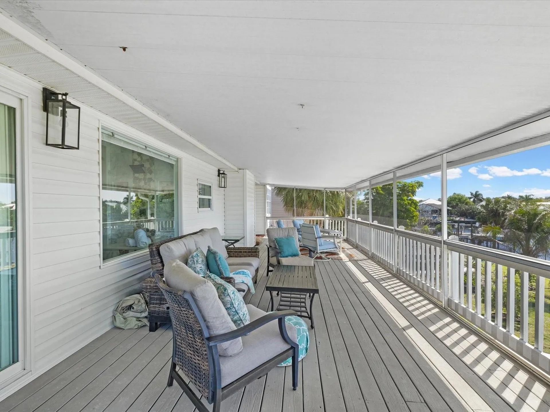 1414 Deirdre Drive Ruskin FL 33570
