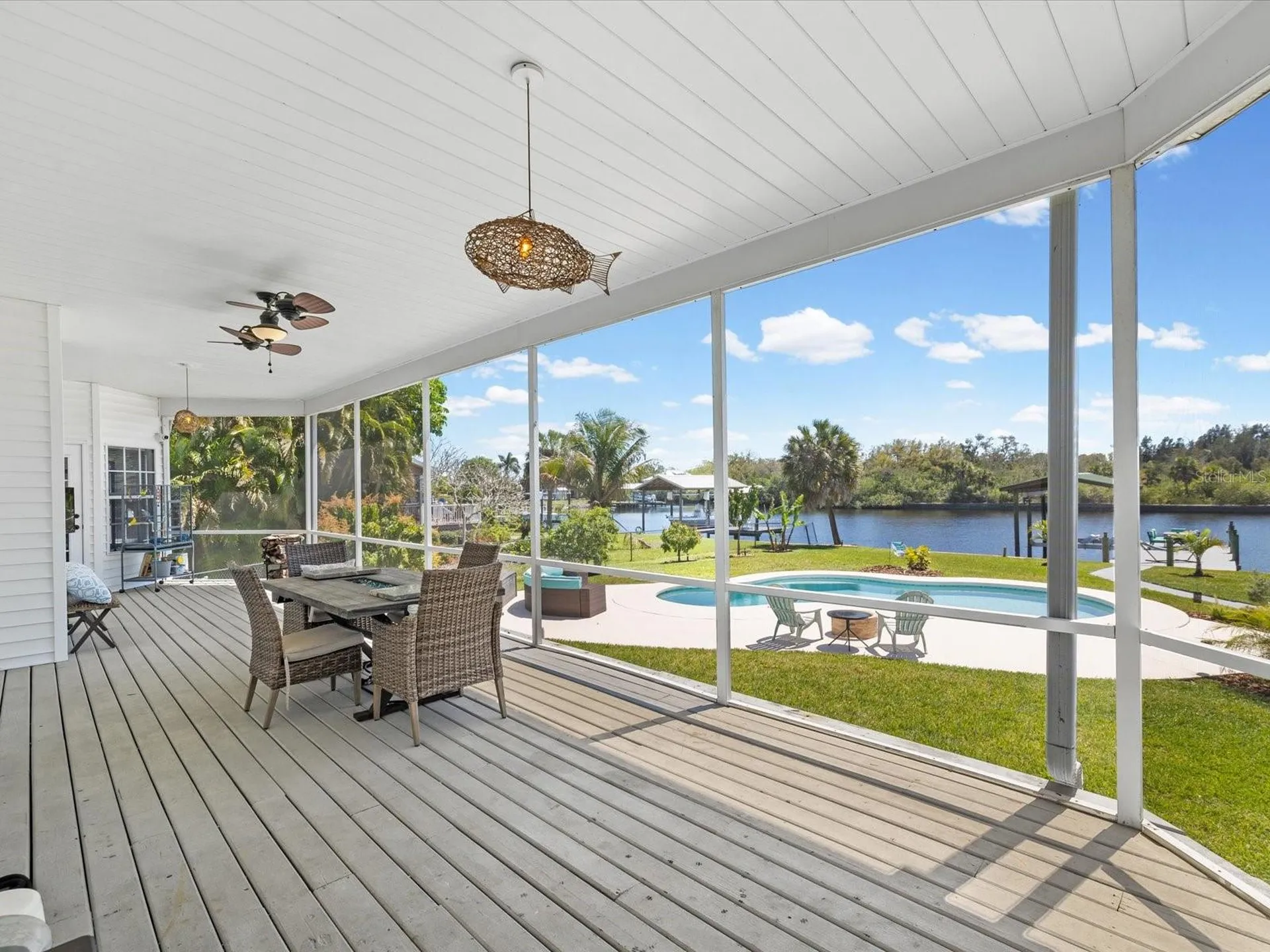 1414 Deirdre Drive Ruskin FL 33570