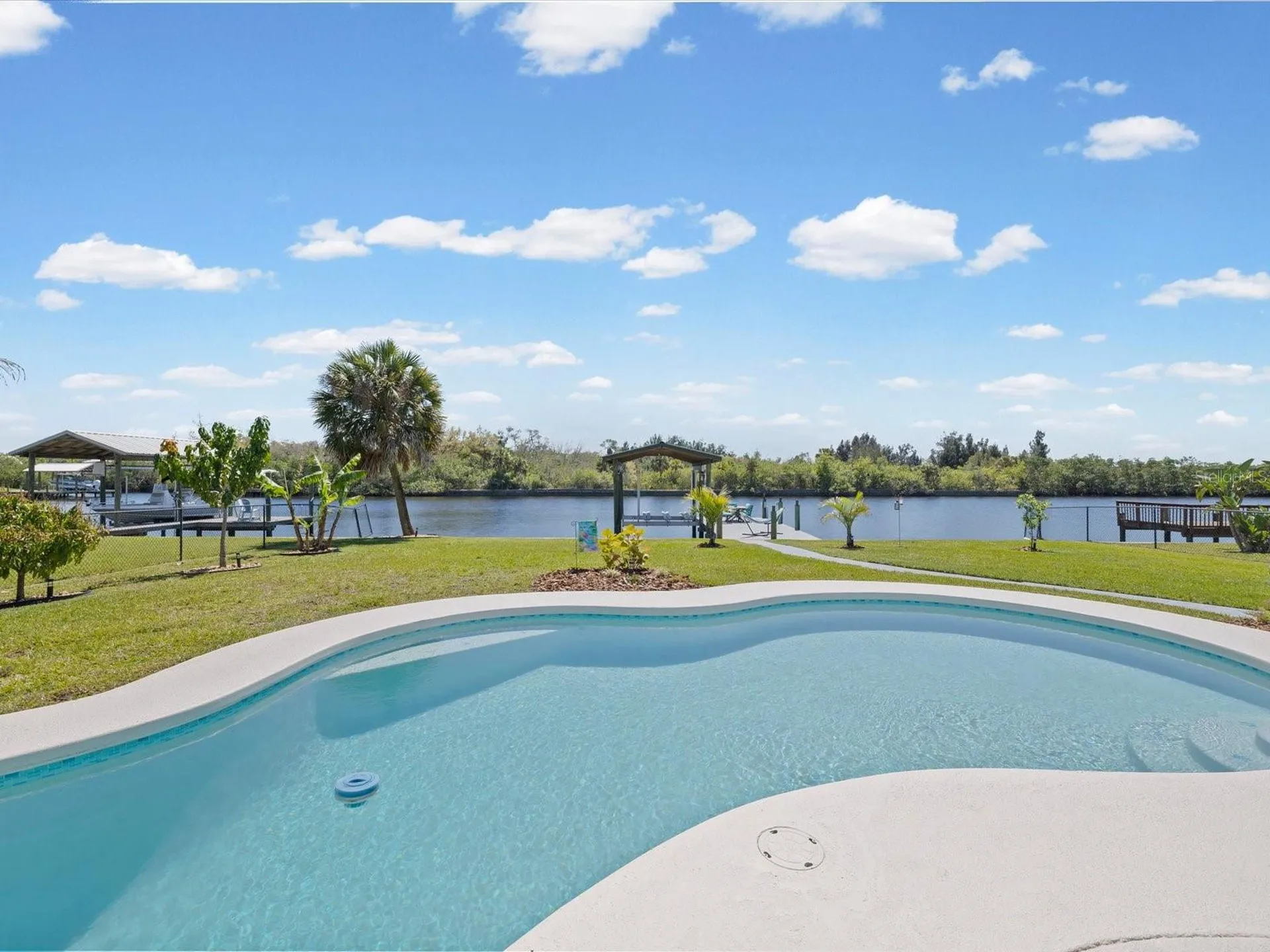 1414 Deirdre Drive Ruskin FL 33570