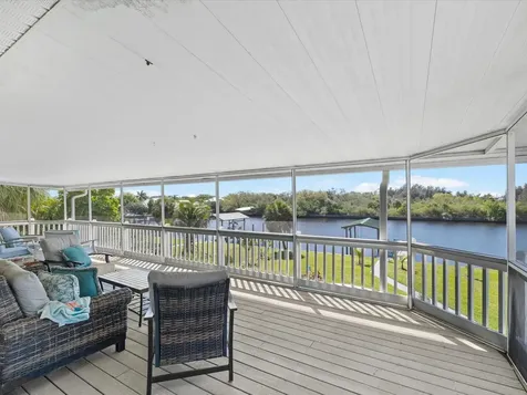 1414 Deirdre Drive Ruskin FL 33570
