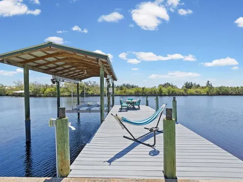 1414 Deirdre Drive Ruskin FL 33570