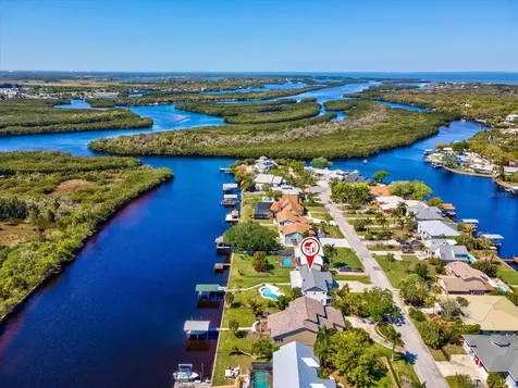 1414 Deirdre Drive Ruskin FL 33570