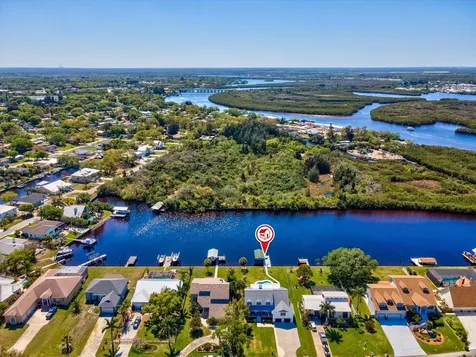 1414 Deirdre Drive Ruskin FL 33570