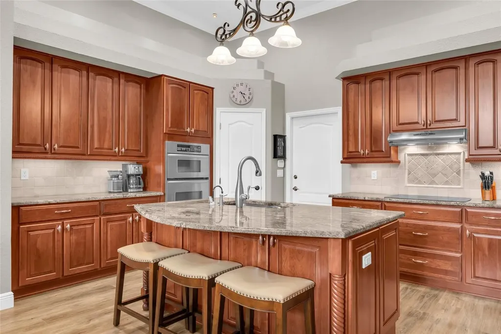 8738 Great Cove Drive Orlando FL 32819