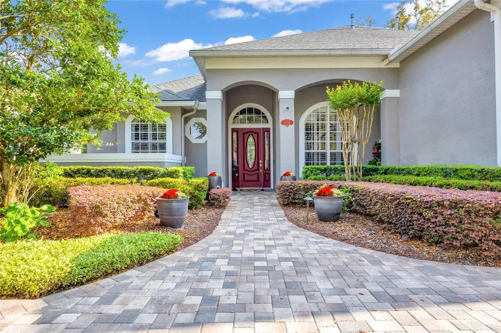 8738 Great Cove Drive Orlando FL 32819