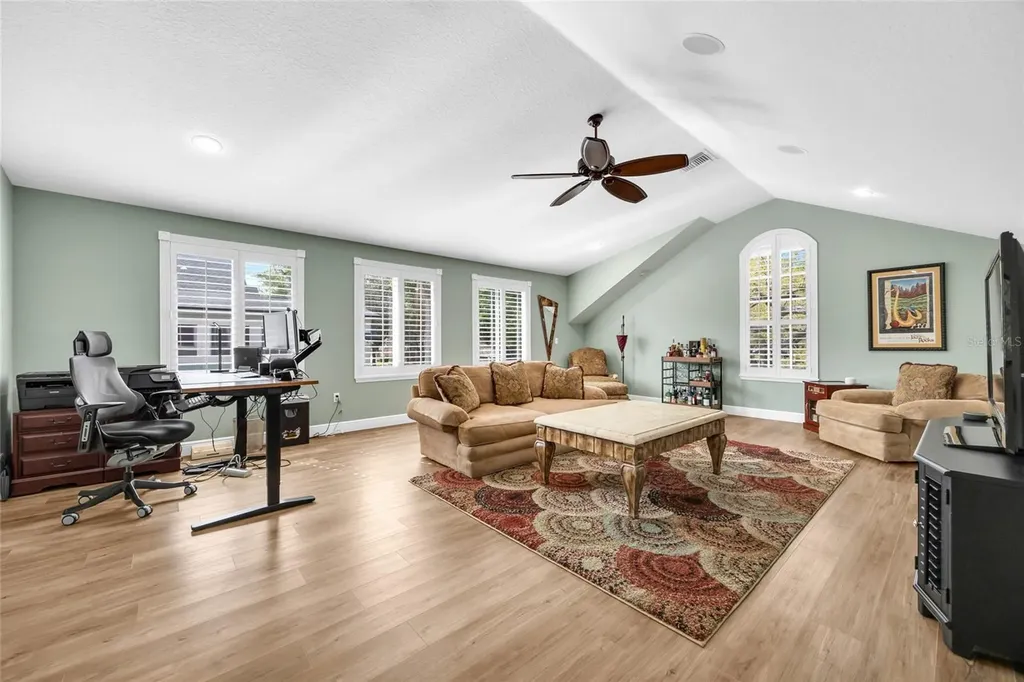 8738 Great Cove Drive Orlando FL 32819