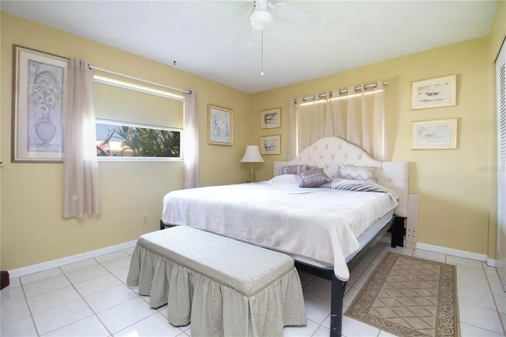 4434 100th Avenue N Pinellas Park FL 33782