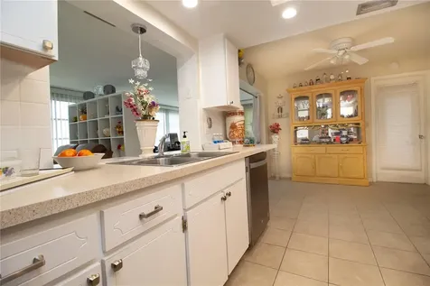 4434 100th Avenue N Pinellas Park FL 33782
