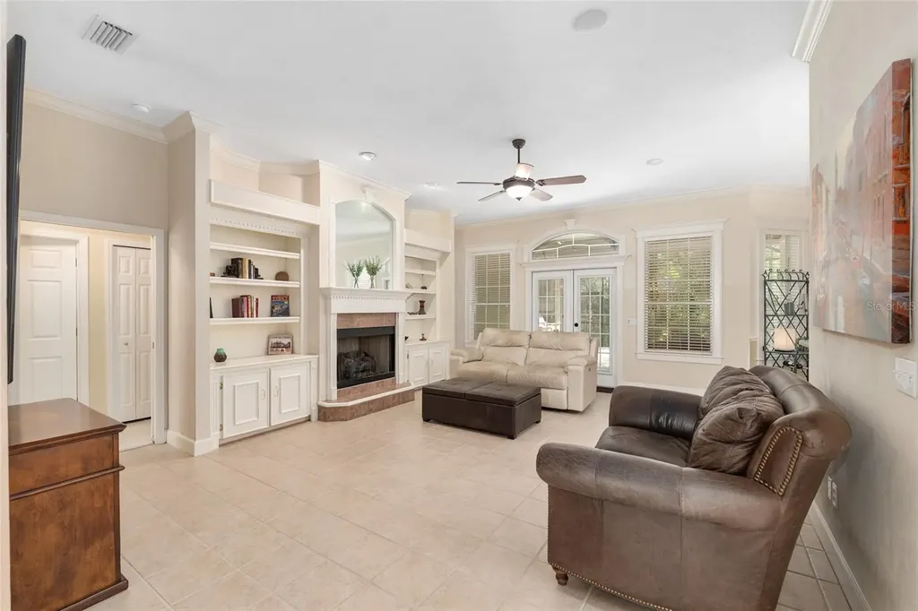 9513 SW 33rd Lane Gainesville FL 32608
