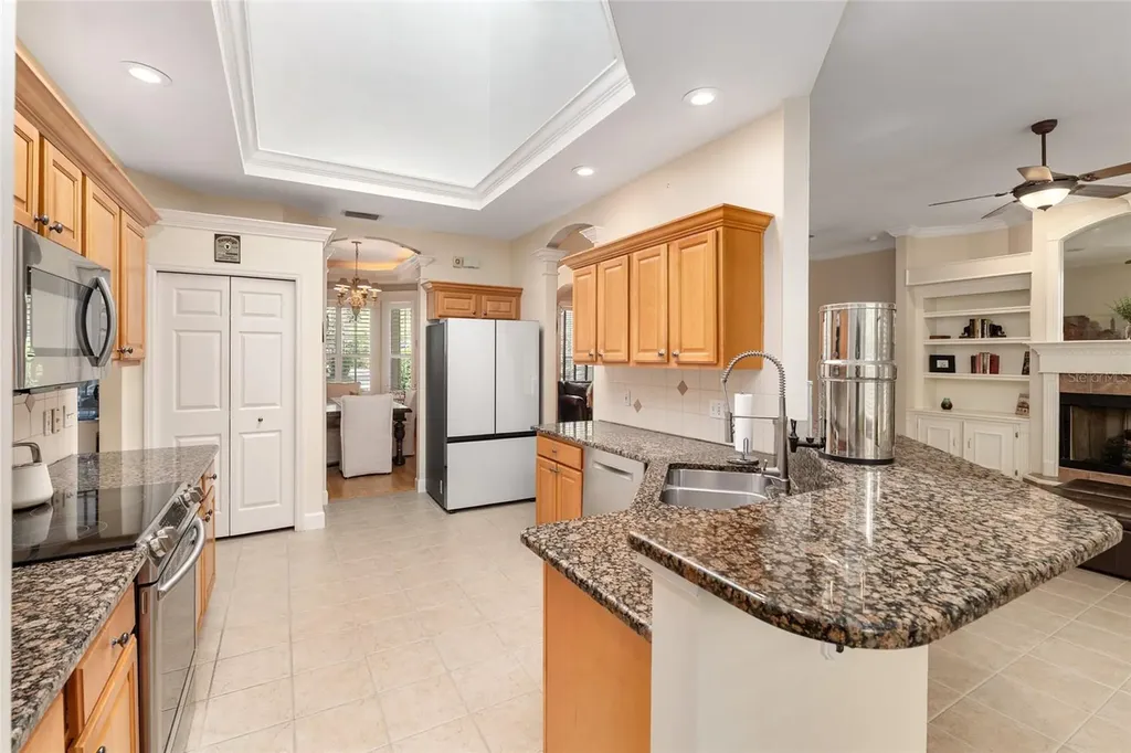 9513 SW 33rd Lane Gainesville FL 32608