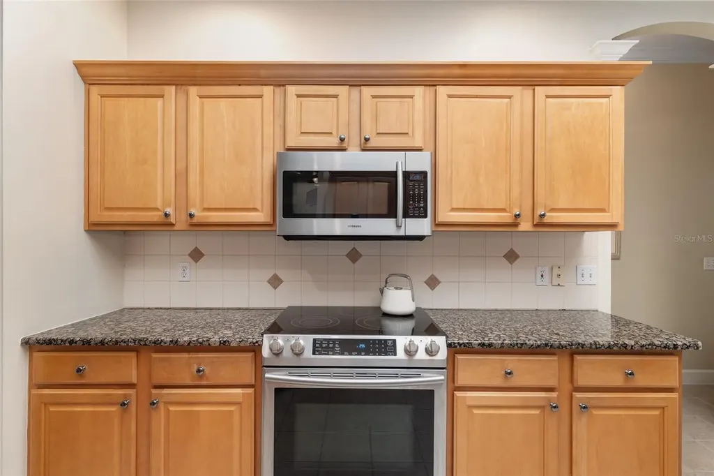 9513 SW 33rd Lane Gainesville FL 32608