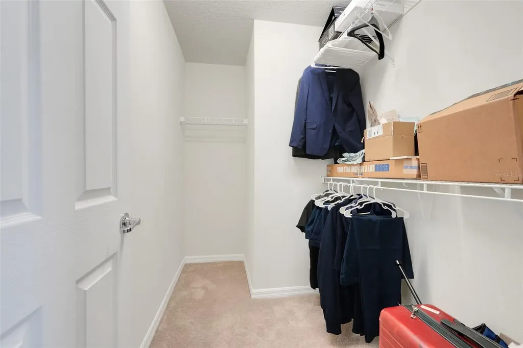 2611 Hilltop Loop Apopka FL 32712