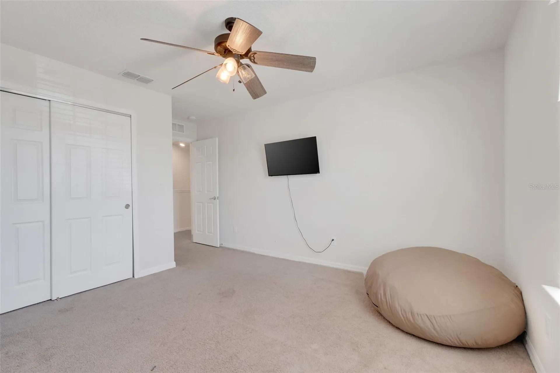 2611 Hilltop Loop Apopka FL 32712