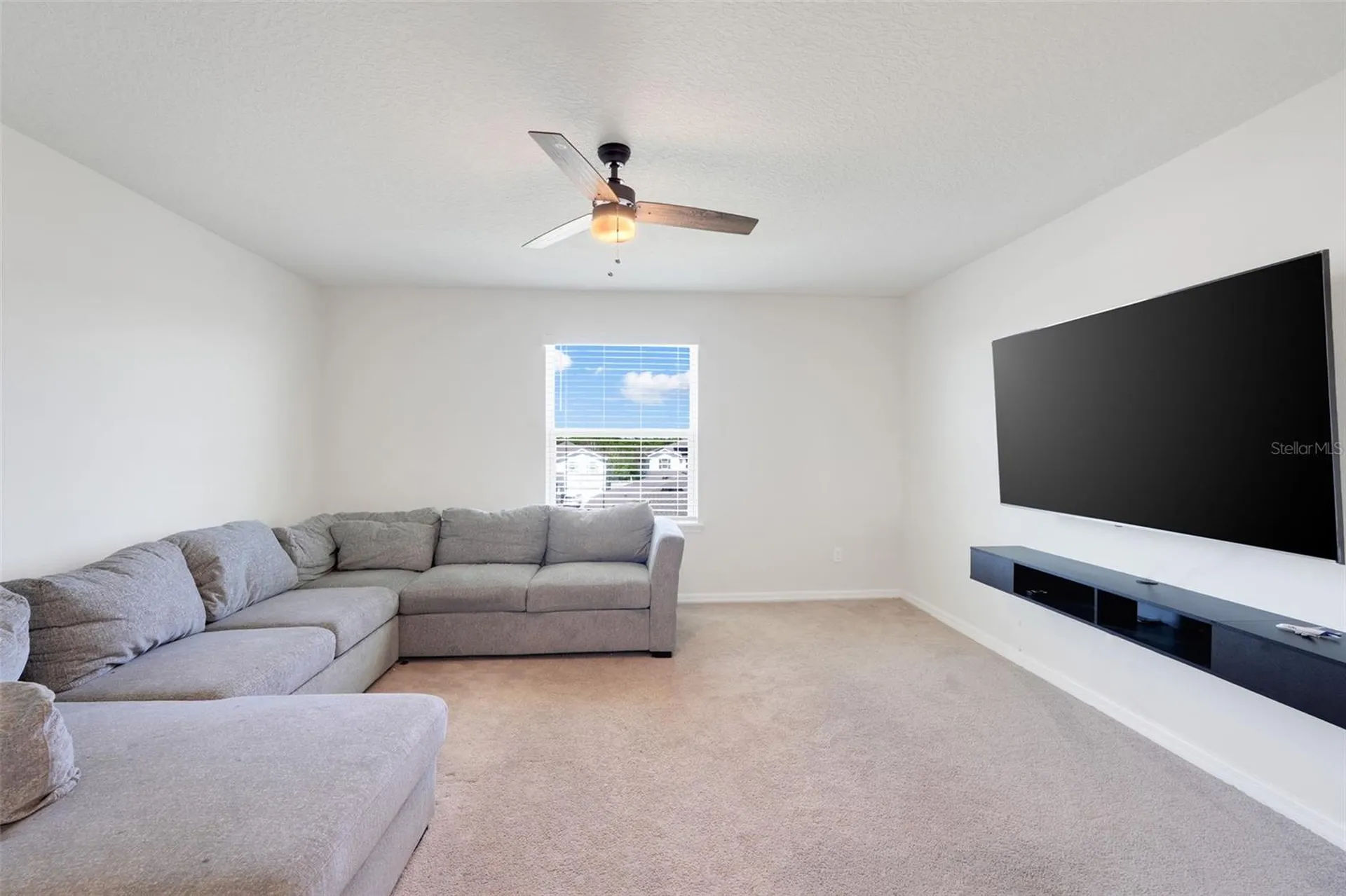 2611 Hilltop Loop Apopka FL 32712