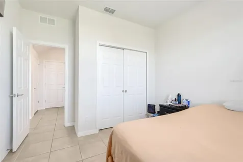 2611 Hilltop Loop Apopka FL 32712