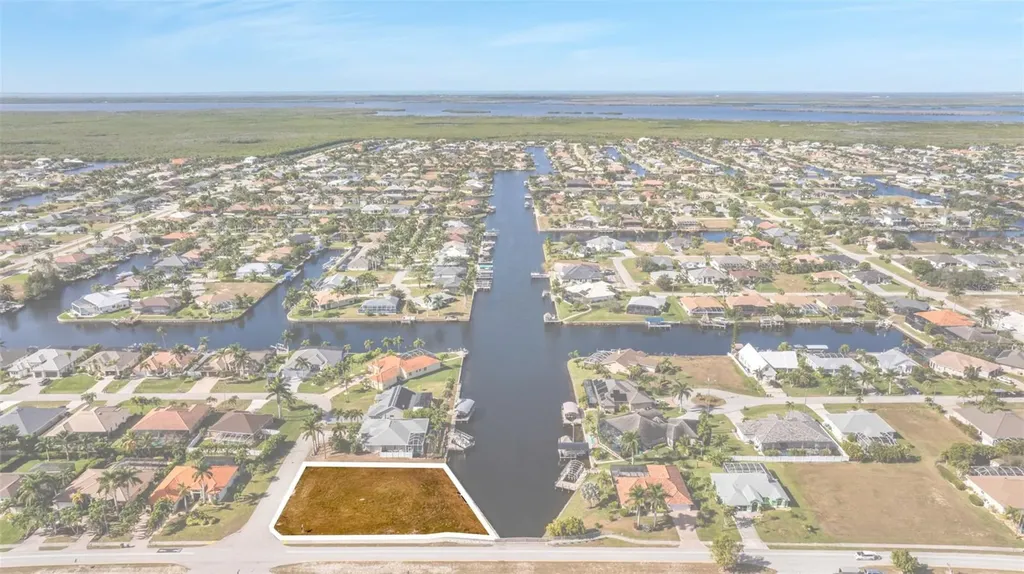 2503 SW 41st Street Cape Coral FL 33914