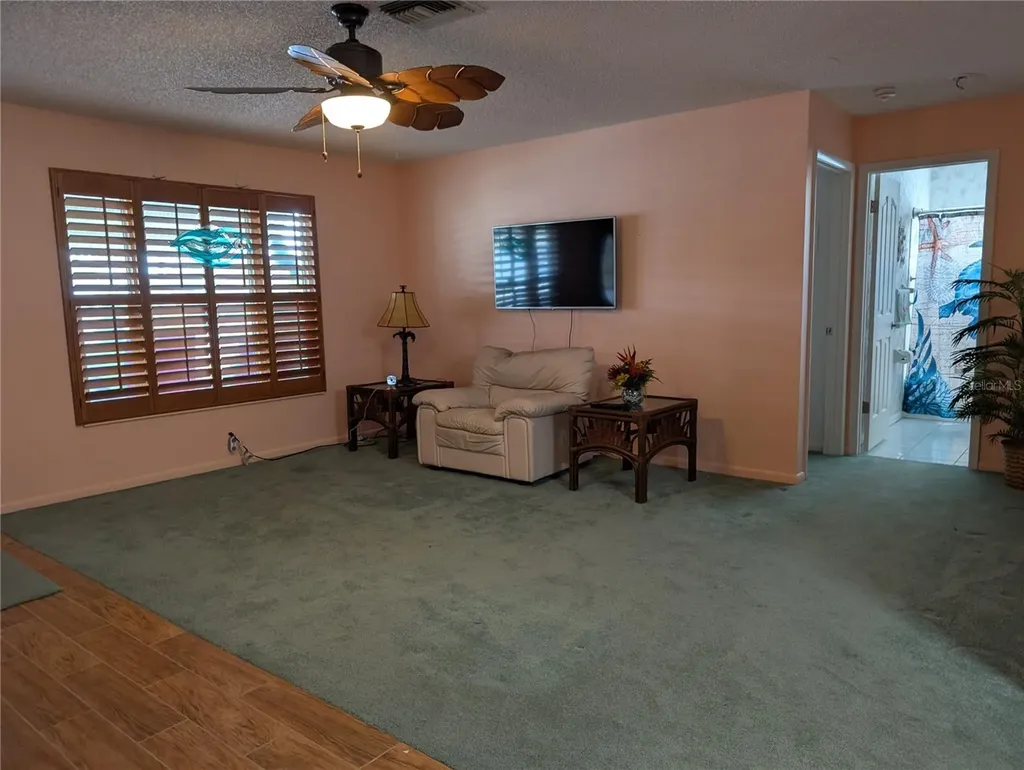 9204 36th Way N Pinellas Park FL 33782