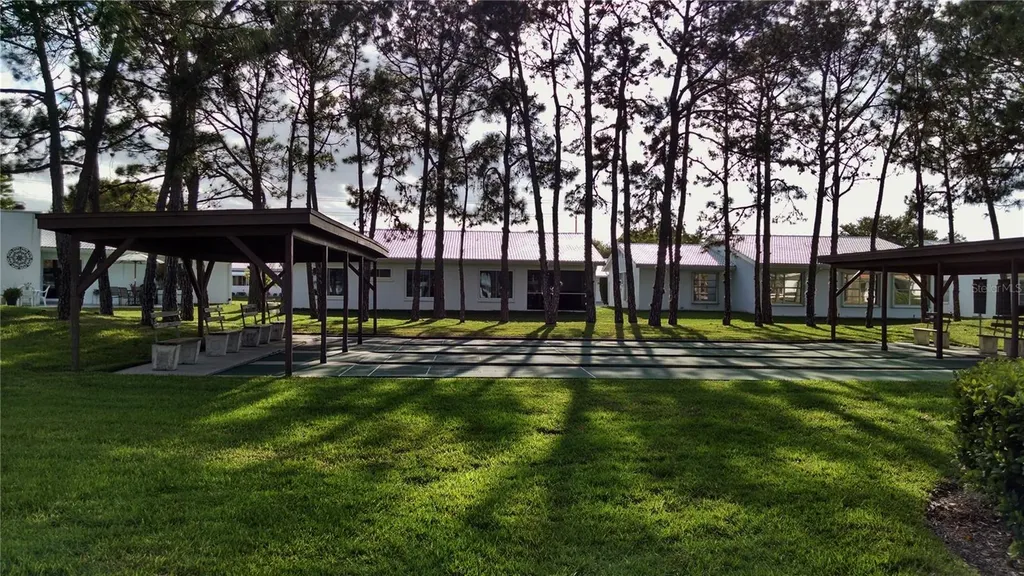 9204 36th Way N Pinellas Park FL 33782