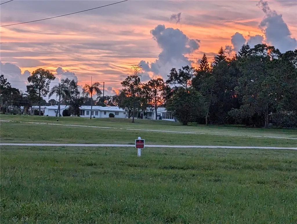 9204 36th Way N Pinellas Park FL 33782