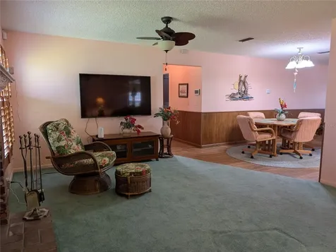 9204 36th Way N Pinellas Park FL 33782