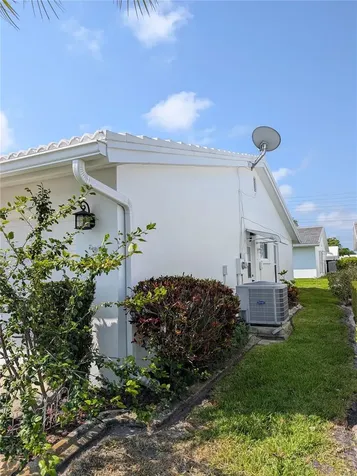 9204 36th Way N Pinellas Park FL 33782