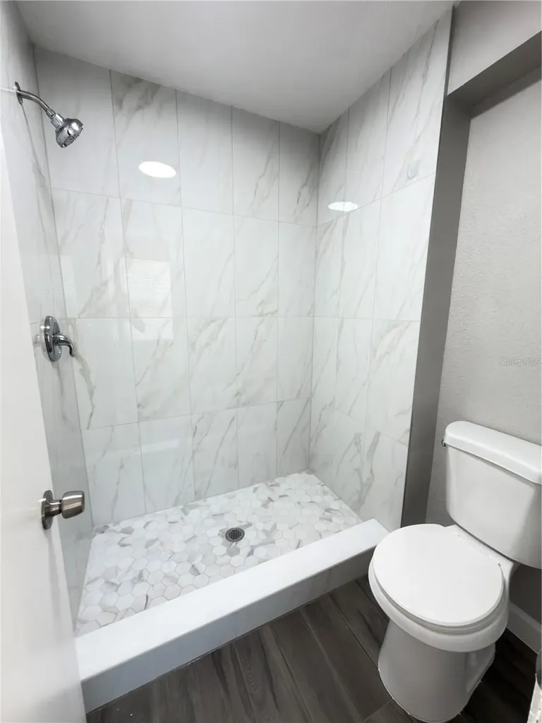 8443 N Grady Avenue Tampa FL 33614