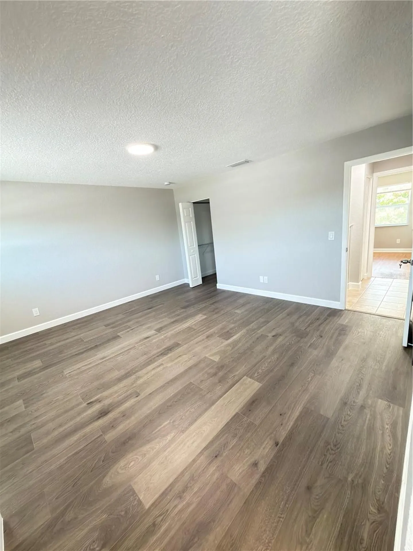 8443 N Grady Avenue Tampa FL 33614