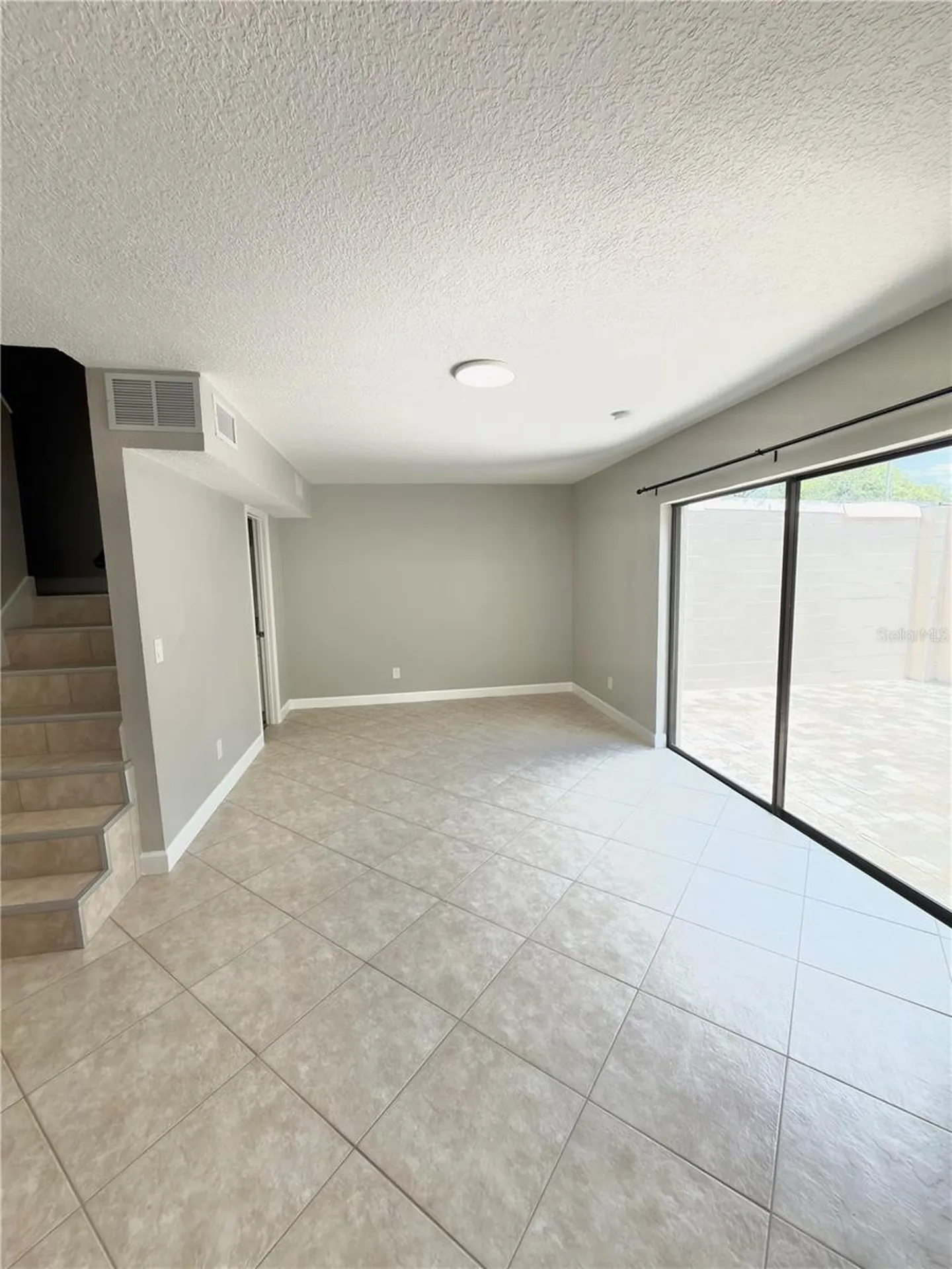 8443 N Grady Avenue Tampa FL 33614