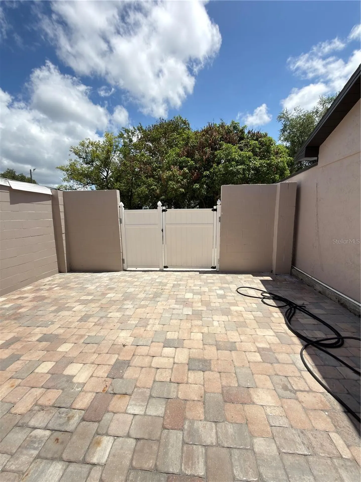 8443 N Grady Avenue Tampa FL 33614