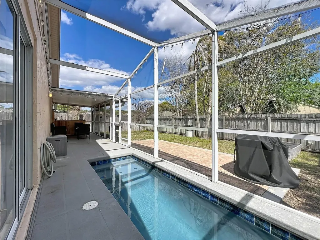 1243 Whispering Winds Court Apopka FL 32703