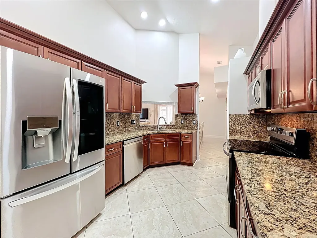 1243 Whispering Winds Court Apopka FL 32703