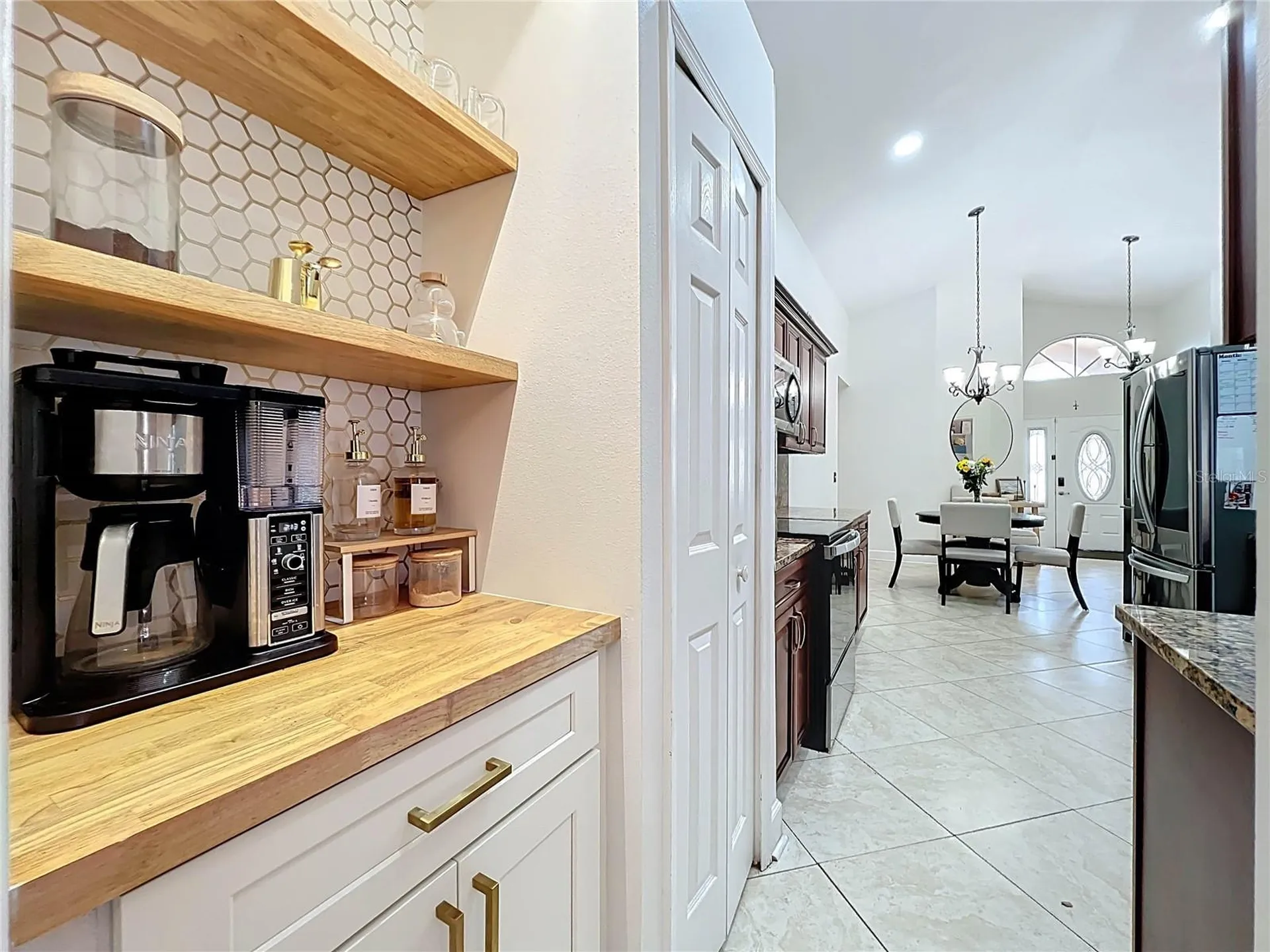 1243 Whispering Winds Court Apopka FL 32703
