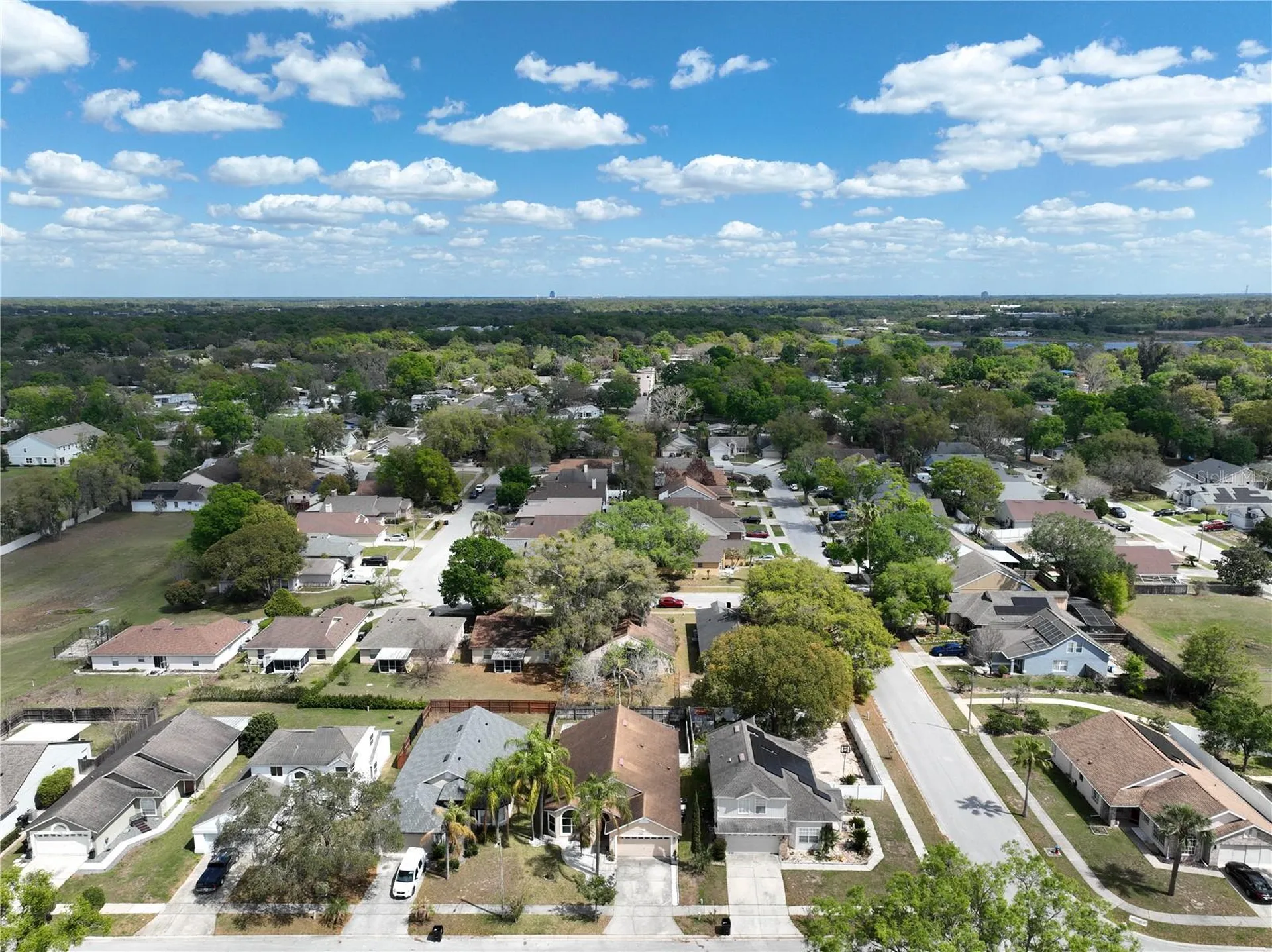 1243 Whispering Winds Court Apopka FL 32703