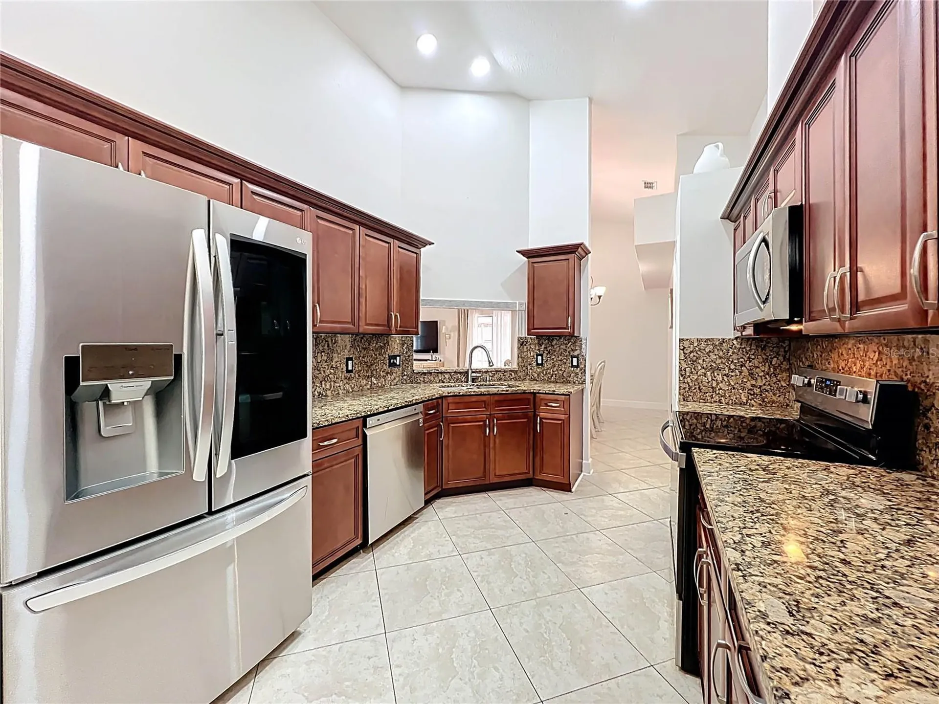 1243 Whispering Winds Court Apopka FL 32703
