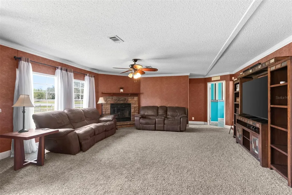 8155 SE 121st Place Belleview FL 34420