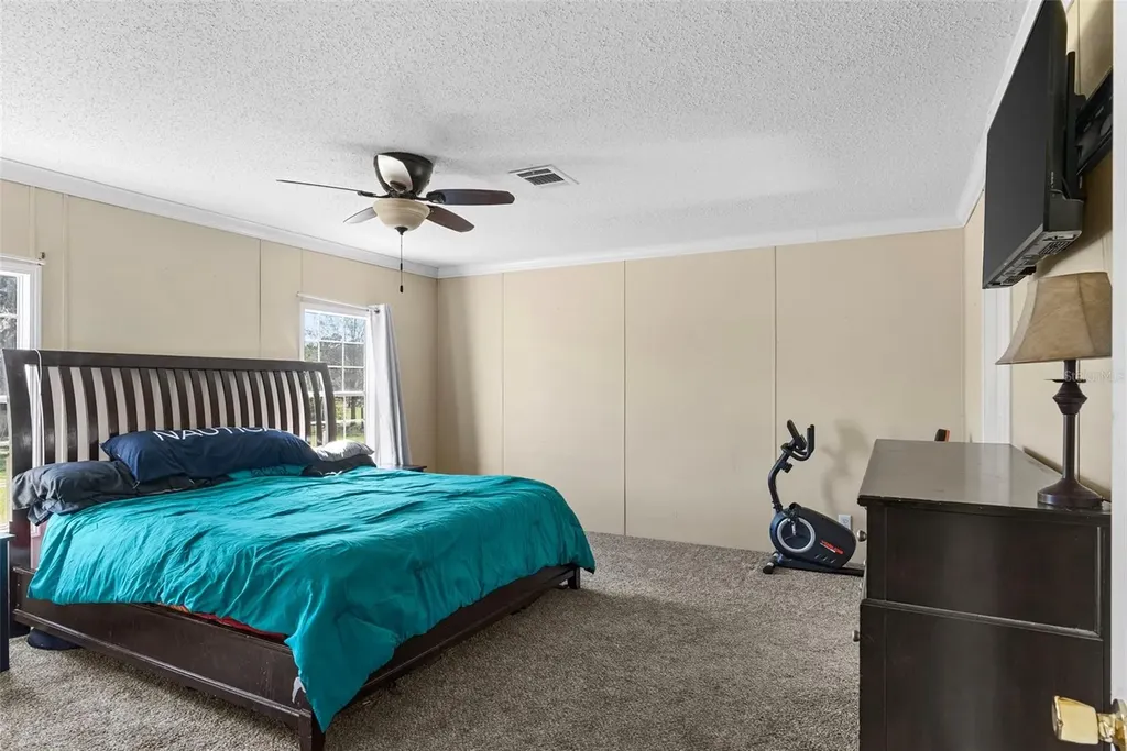 8155 SE 121st Place Belleview FL 34420