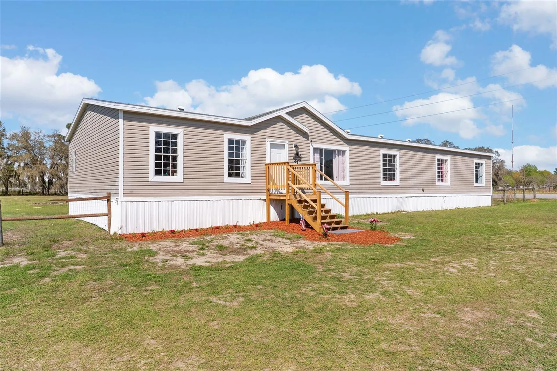 8155 SE 121st Place Belleview FL 34420