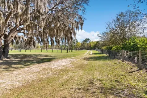 8155 SE 121st Place Belleview FL 34420