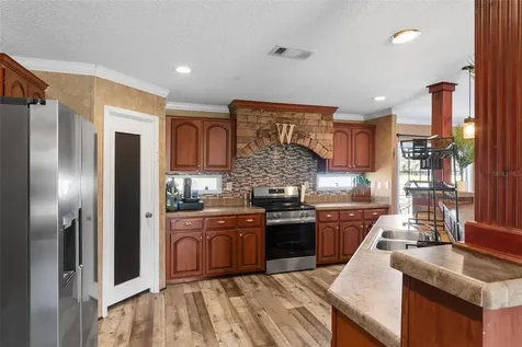 8155 SE 121st Place Belleview FL 34420
