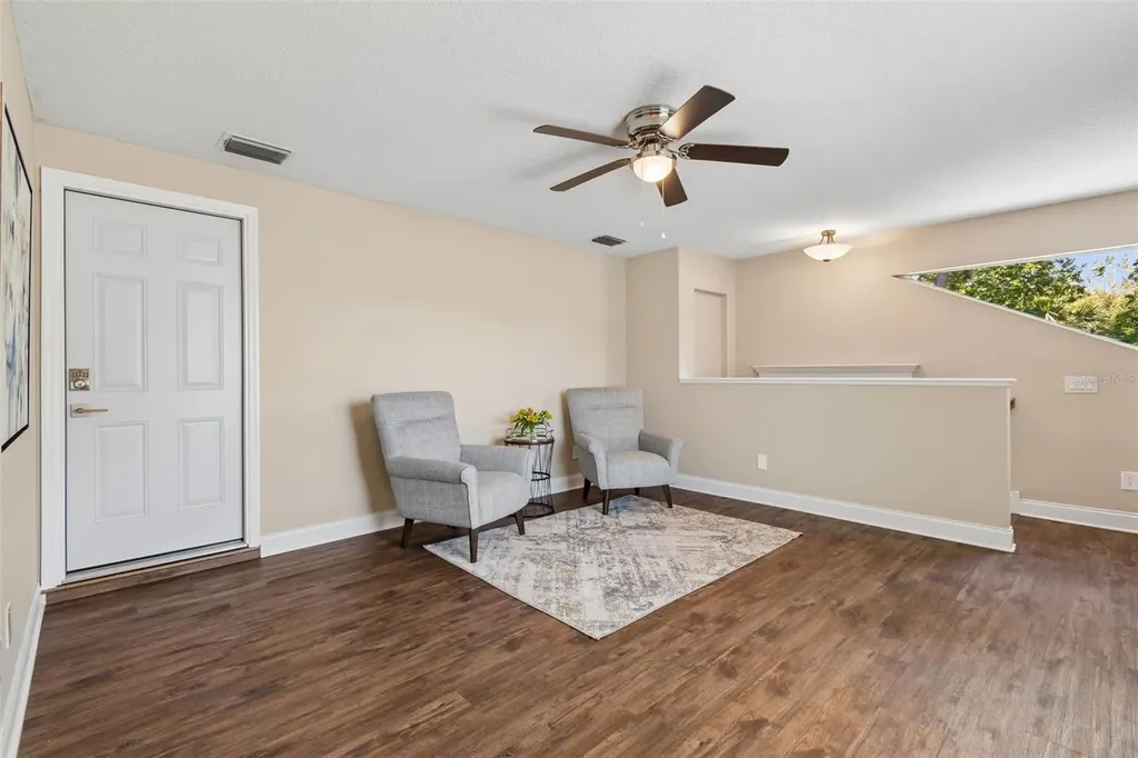 10423 Greenhedges Drive Tampa FL 33626