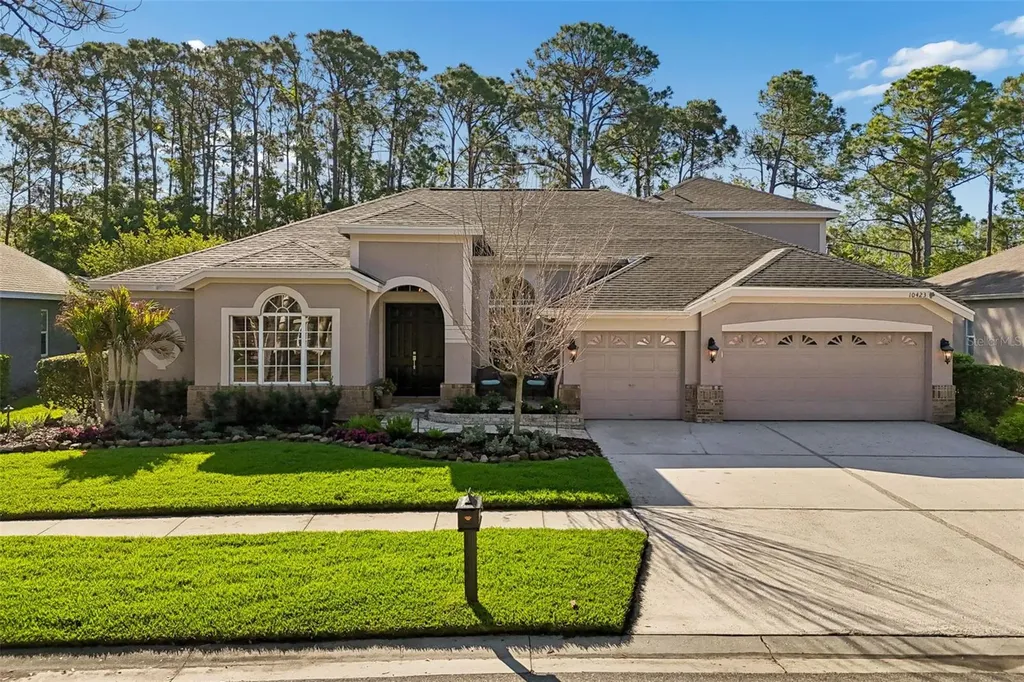 10423 Greenhedges Drive Tampa FL 33626