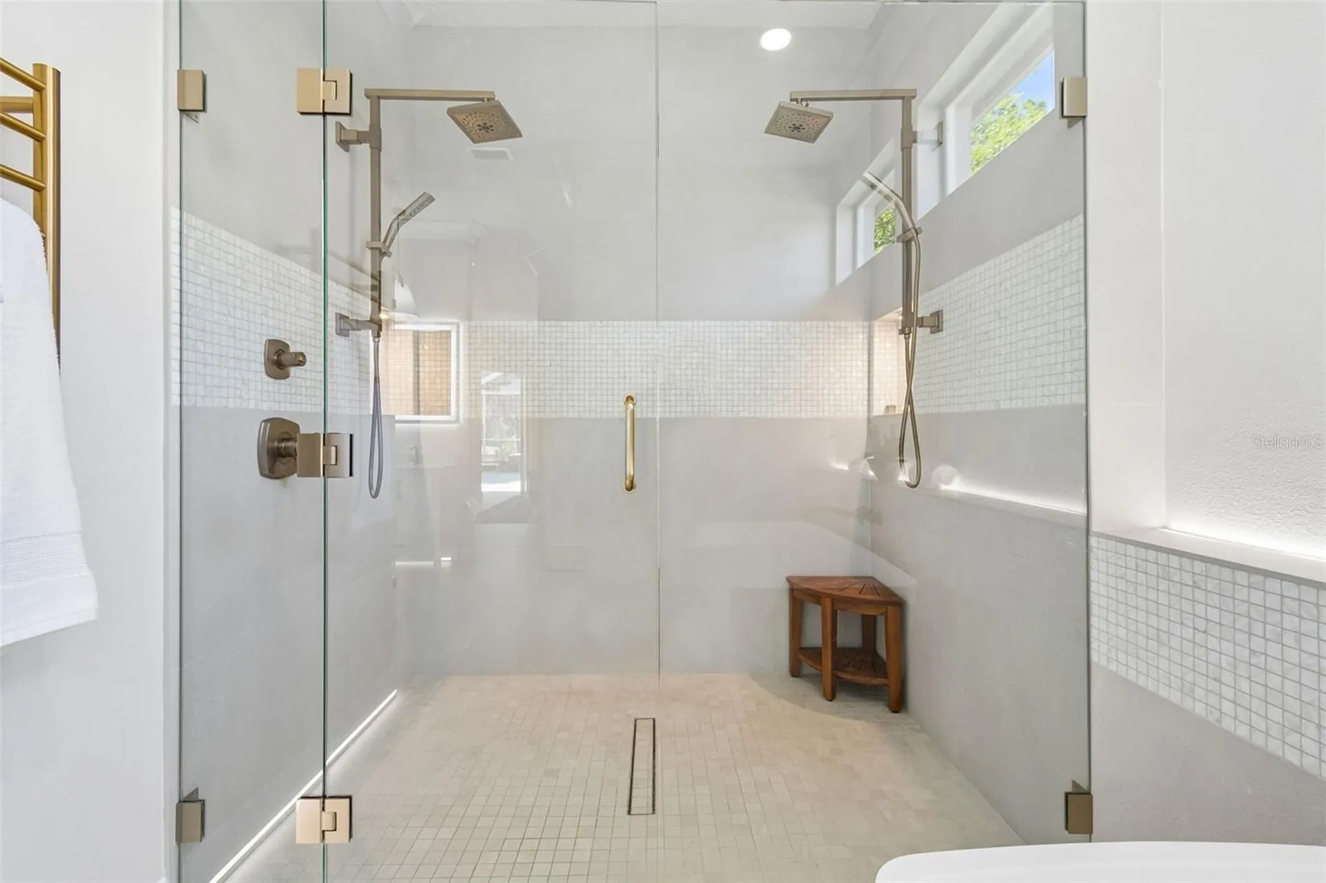 10423 Greenhedges Drive Tampa FL 33626