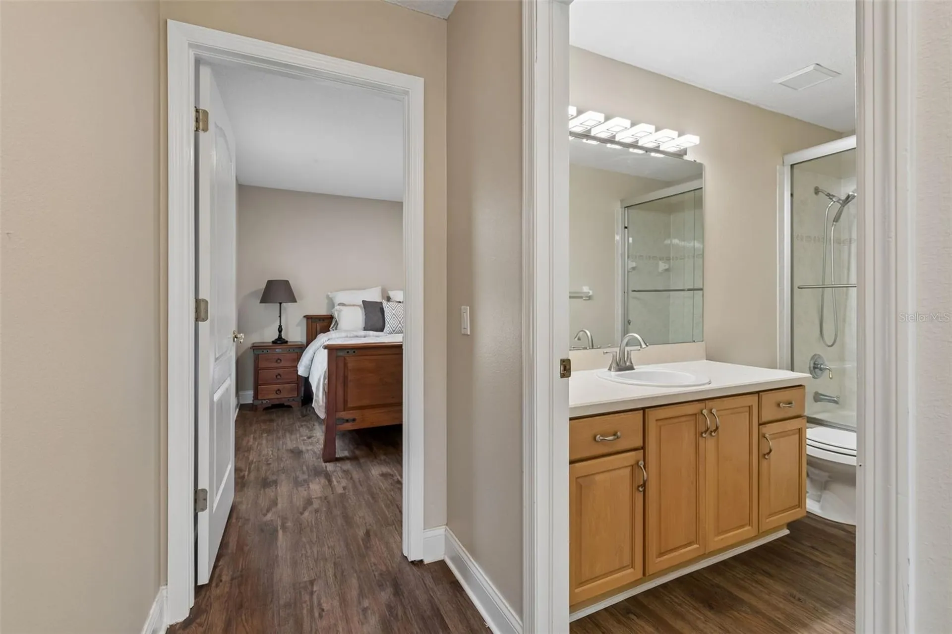 10423 Greenhedges Drive Tampa FL 33626