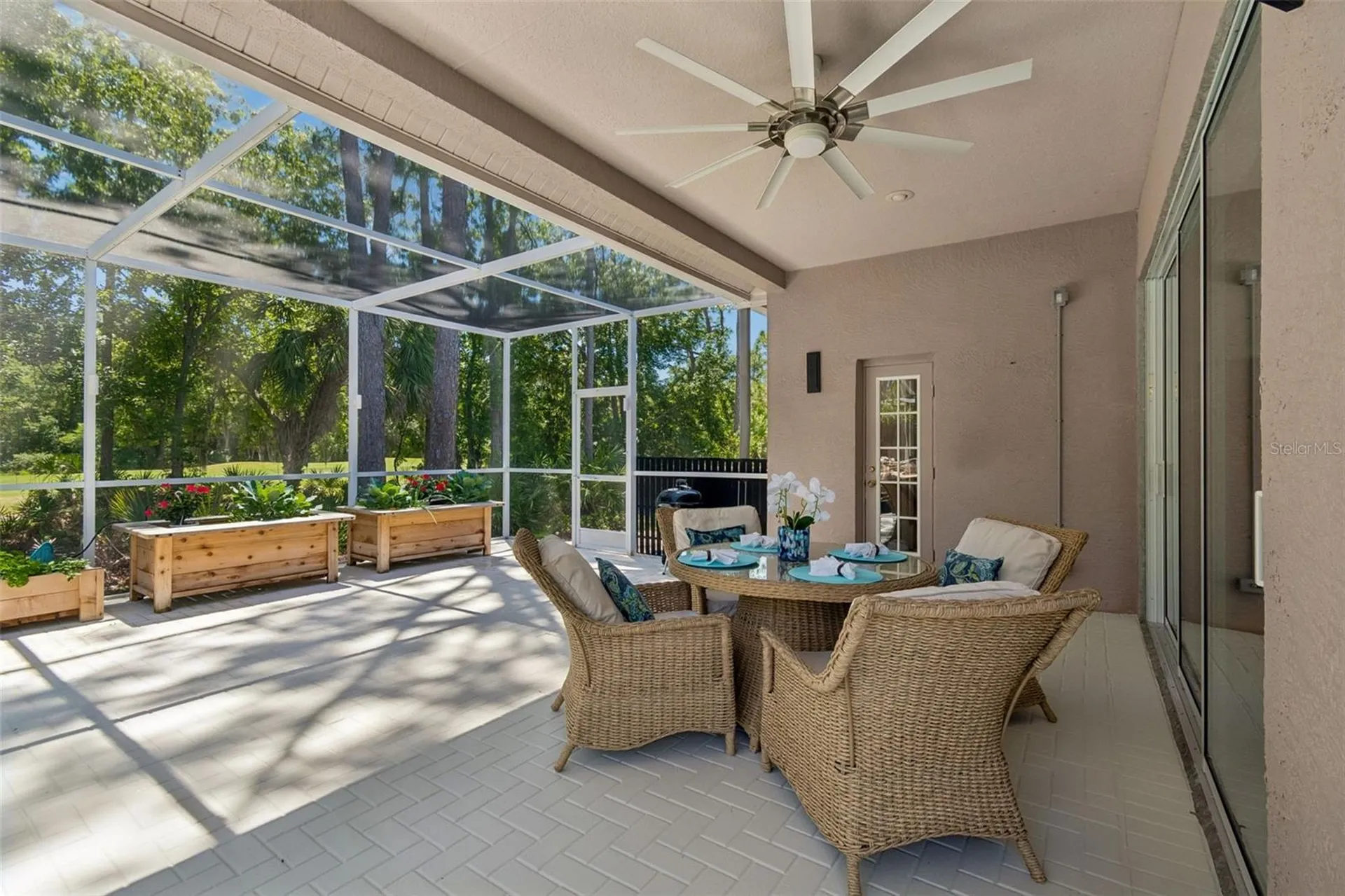 10423 Greenhedges Drive Tampa FL 33626