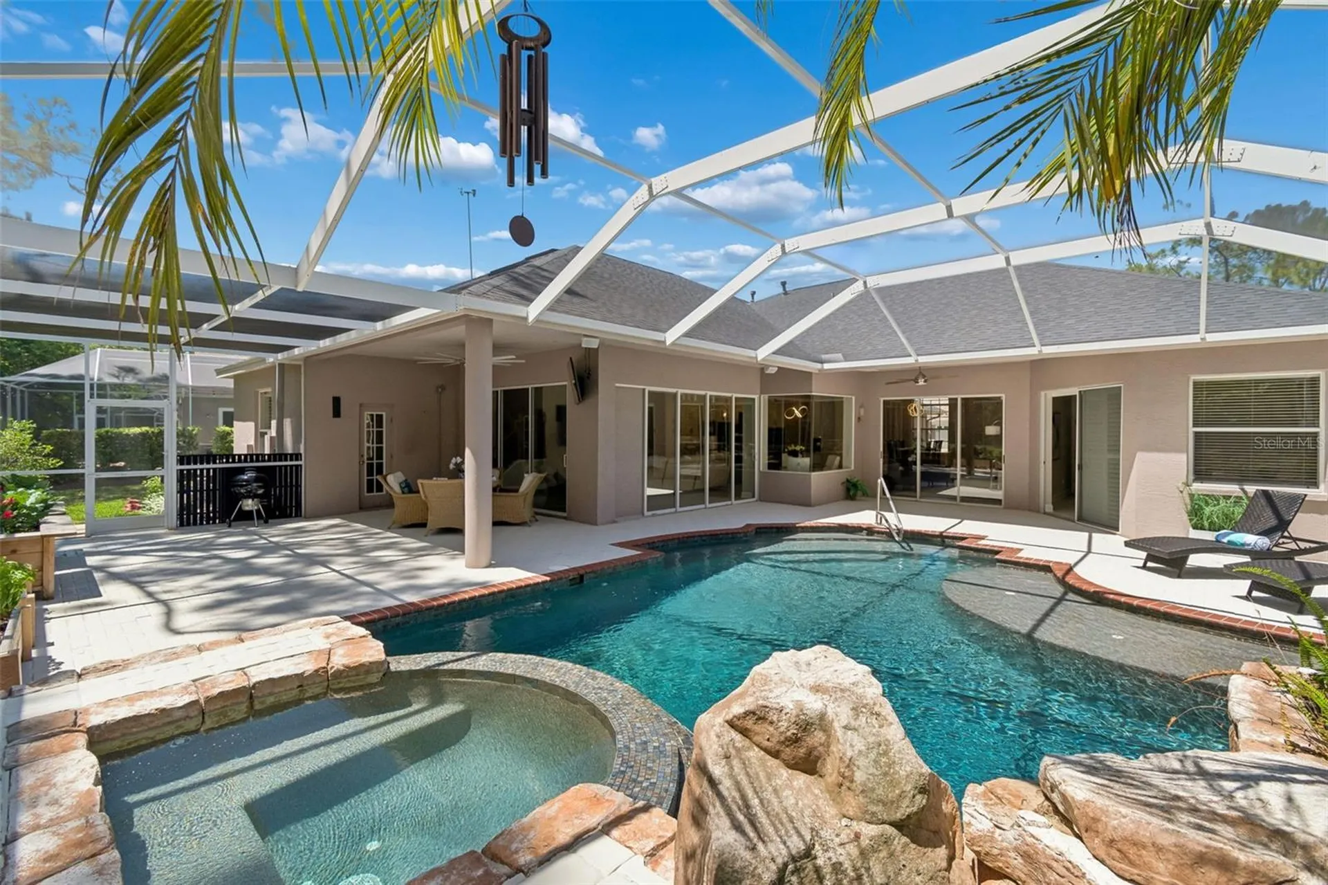 10423 Greenhedges Drive Tampa FL 33626