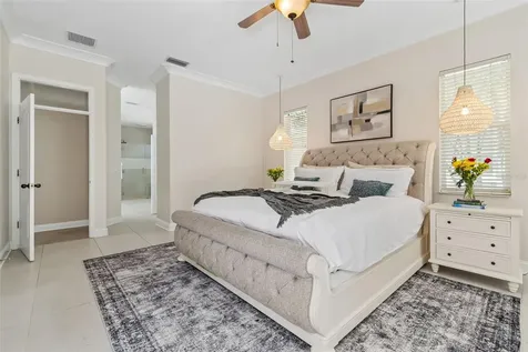 10423 Greenhedges Drive Tampa FL 33626